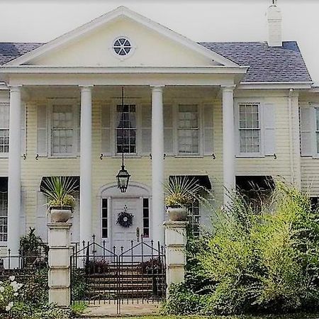 The Lake Manor Bed & Breakfast Morgantown Exterior foto